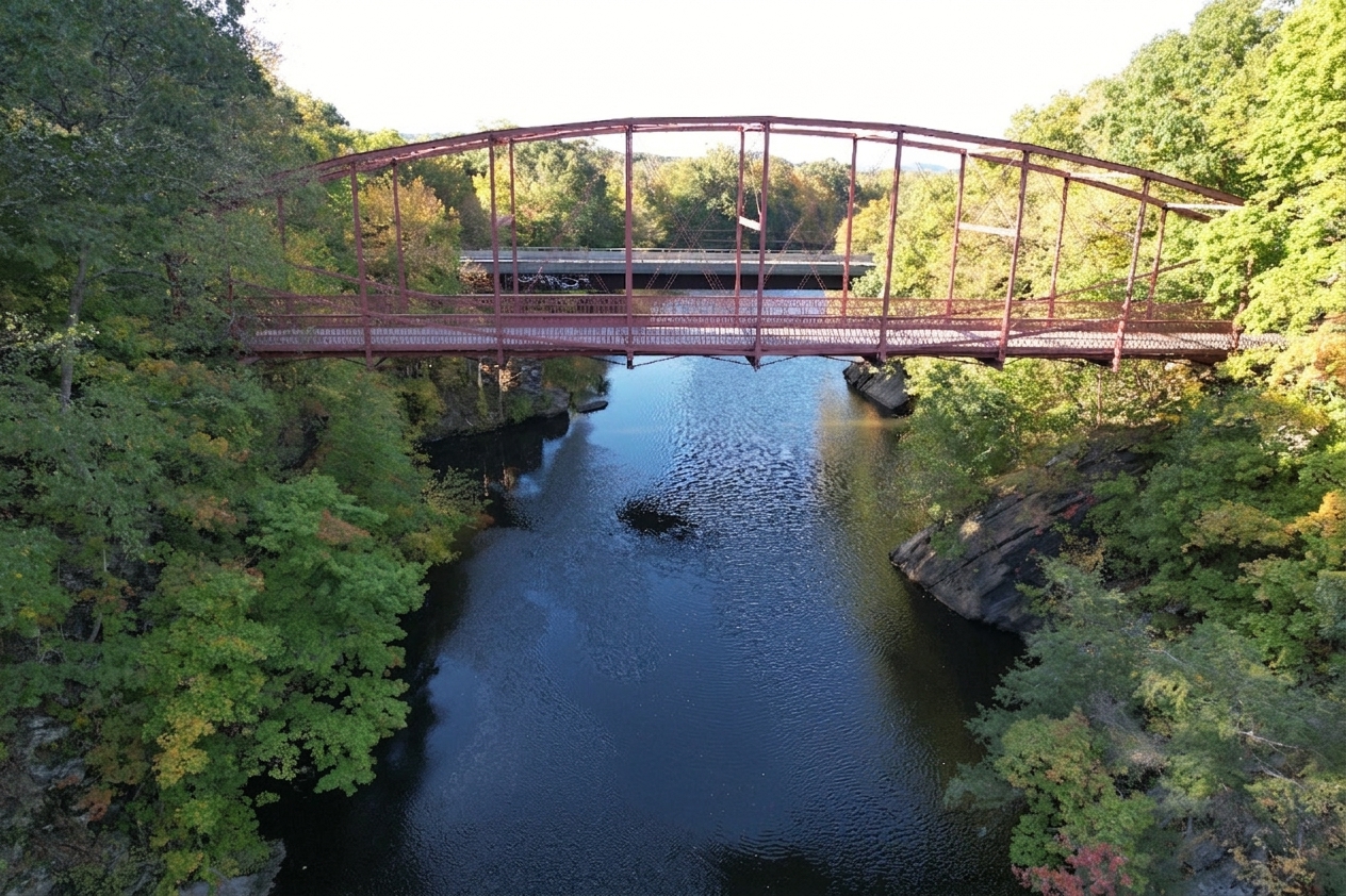 Lovers Leap Bridge